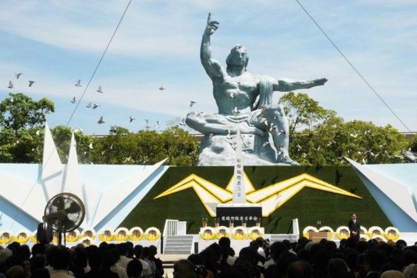 A Nagasaki, le patron de l'ONU souligne l'urgence de la dénucléarisation