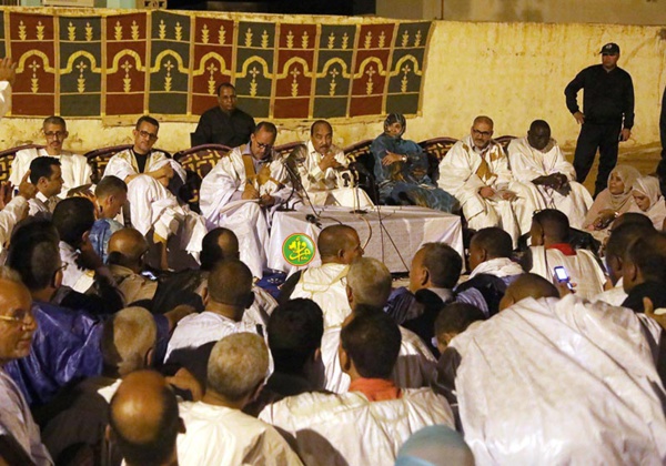 Le Président de la République se réunit aux cadres et élus de l’Assaba Le Président de la République se réunit aux cadres et élus de l’Assaba