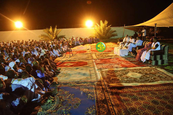 Le Président de la République se réunit à Tidjikja avec les cadres de la wilaya du Tagant Le Président de la République se réunit à Tidjikja avec les cadres de la wilaya du Tagant