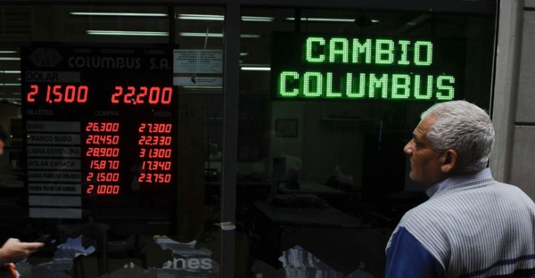 Chute incontrôlée du peso argentin, malgré la perfusion du FMI Chute incontrôlée du peso argentin, malgré la perfusion du FMI