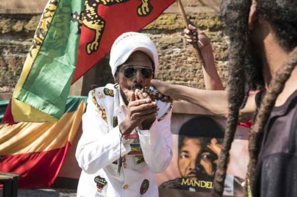 Afrique du Sud: la justice décriminalise la consommation du cannabis à titre privé Afrique du Sud: la justice décriminalise la consommation du cannabis à titre privé