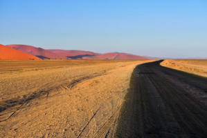 Etude en cours pour lancer une ligne de transport Tindouf-Nouakchott