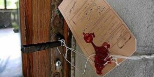 Le pouvoir ferme un centre commercial proche des frères musulmans Le pouvoir ferme un centre commercial proche des frères musulmans