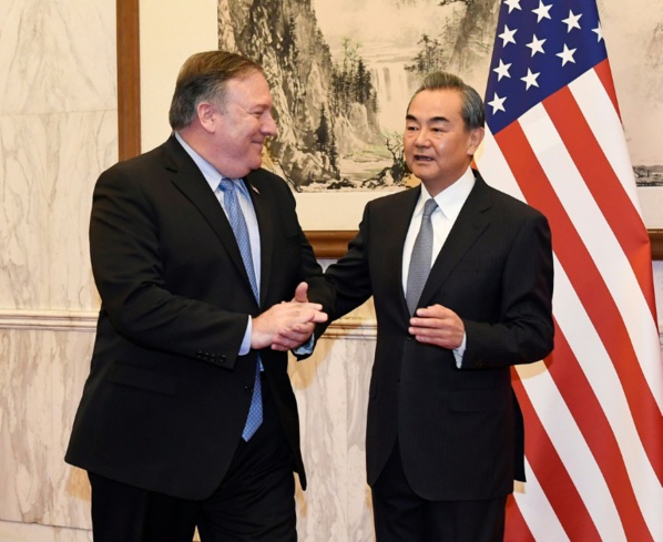 Echanges peu diplomatiques entre ministres chinois et américain