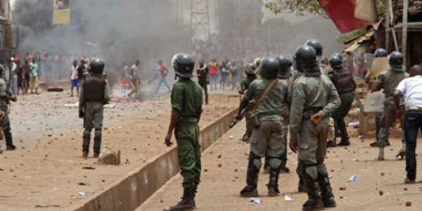 Manifestation en Guinée: un mort et une "tentative d'assassinat" du chef de l'opposition