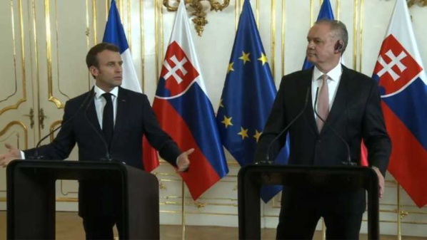 Macron accuse les dirigeants de Hongrie et Pologne de "mentir à leur peuple"