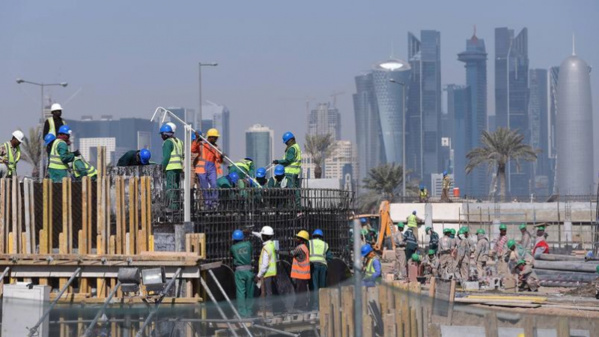 Qatar: le système des autorisations de sortie aboli
