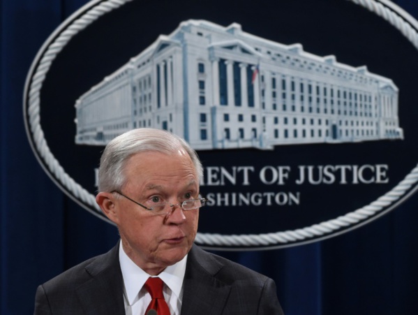 Jeff Sessions, l'éminence grise devenue bête noire de Trump Jeff Sessions, l'éminence grise devenue bête noire de Trump