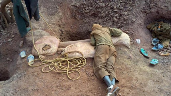 Les orpailleurs admis dans les zones militaires : les conditions qu’il faut remplir Les orpailleurs admis dans les zones militaires : les conditions qu’il faut remplir