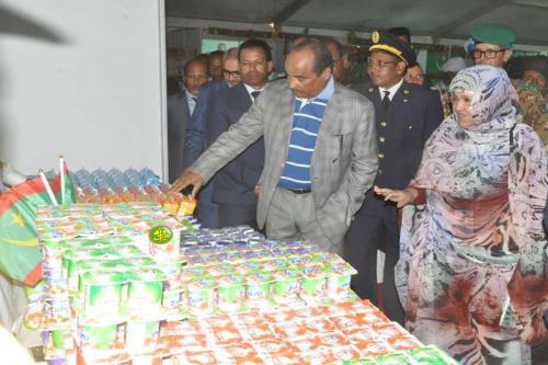 Le Président de la République visite à Néma une foire des produits d'origine animale