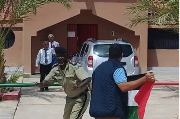 La réaction mauritanienne à la provocation d'un activiste pro-polisario devant le consulat du Maroc Noadhibou