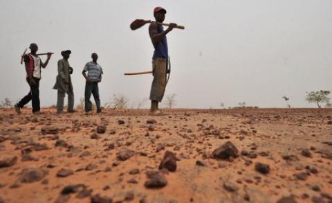 Mauritanie : l’armée va restituer à des orpailleurs leur matériel confisqué