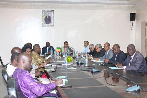 Pourparlers mauritano- sénégalais en vue de mettre en œuvre l'accord de pêche entre les deux pays Pourparlers mauritano- sénégalais en vue de mettre en œuvre l'accord de pêche entre les deux pays