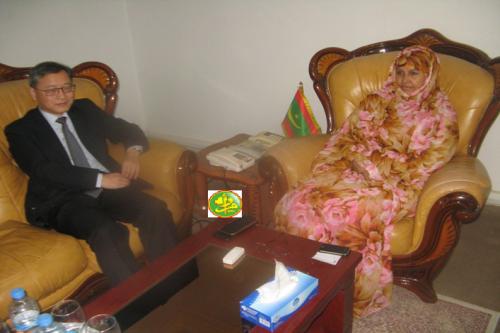 La ministre du développement rural reçoit l’ambassadeur de Chine La ministre du développement rural reçoit l’ambassadeur de Chine