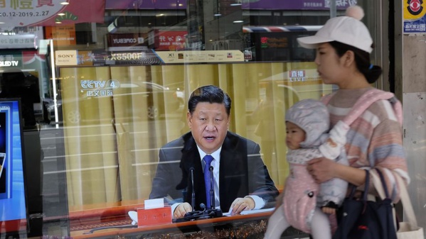 Xi Jinping intransigeant face à Taïwan, vouée à la "réunification" Xi Jinping intransigeant face à Taïwan, vouée à la "réunification"