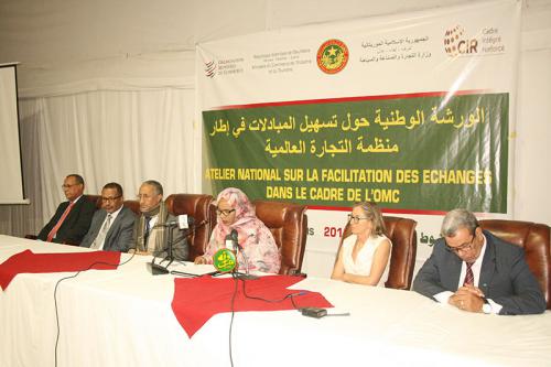 La ministre du commerce supervise l'ouverture d'un atelier sur la facilitation des échanges commerciaux La ministre du commerce supervise l'ouverture d'un atelier sur la facilitation des échanges commerciaux