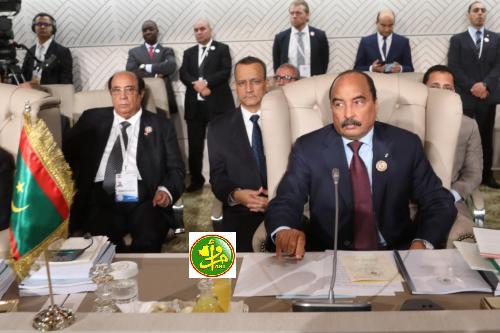 Le Président de la République devant la 30eme session ordinaire du sommet ordinaire arabe à Tunis: " Nous nous devons de relever du niveau de l'efficacité de notre action arabe commune pour faire face aux graves et délicats défis" Le Président de la République devant la 30eme session ordinaire du sommet ordinaire arabe à Tunis: " Nous nous devons de relever du niveau de l'efficacité de notre action arabe commune pour faire face aux graves et délicats défis"