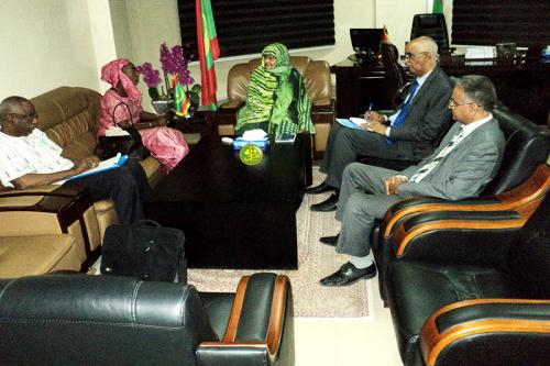 La ministre du développement rural reçoit la chargée du portefeuille de la Mauritanie auprès du FIDA