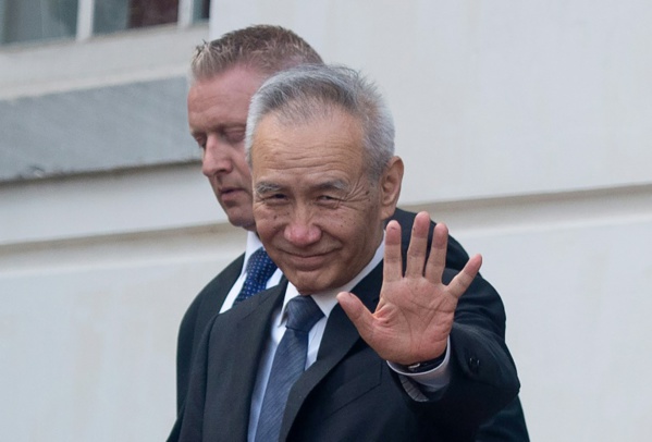 Commerce: les sanctions américaines entrent en vigueur, Pékin va répliquer Commerce: les sanctions américaines entrent en vigueur, Pékin va répliquer