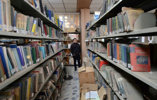 Après les autodafés de l'EI, des trésors de connaissance partis en fumée