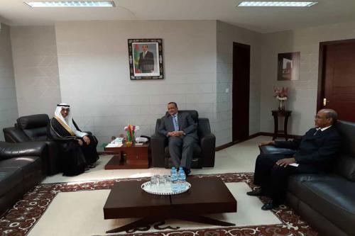 Le ministre des affaires étrangères reçoit l’ambassadeur d’Arabie Saoudite Le ministre des affaires étrangères reçoit l’ambassadeur d’Arabie Saoudite
