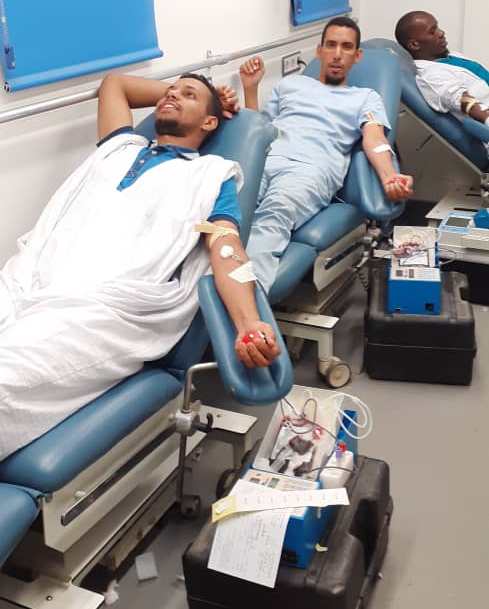 Les employés du CNC donnent de leur sang pour permettre d’opérer les malades