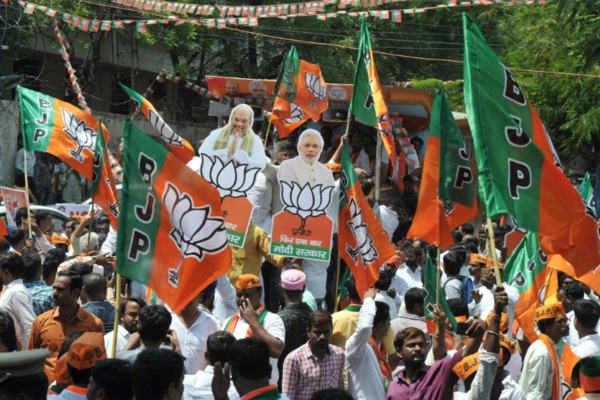 Législatives en Inde: large majorité parlementaire pour les nationalistes de Modi