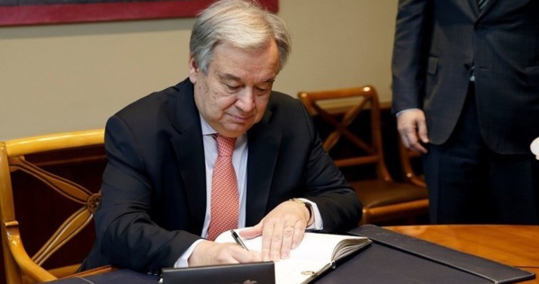 Hommage à des soldats mauritaniens tués lors de missions onusiennes Hommage à des soldats mauritaniens tués lors de missions onusiennes