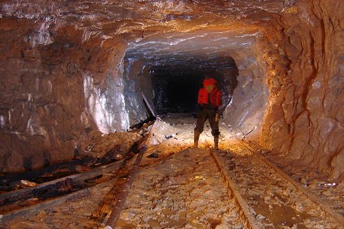Vente de la mine de F’Derick : Bradage à tout va Vente de la mine de F’Derick : Bradage à tout va