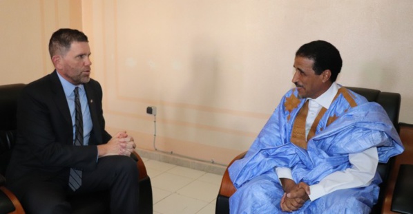 Mauritanie : le candidat O. Maouloud a rencontré l’ambassadeur américain à Nouakchott