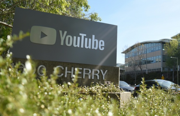 Youtube bannit les suprémacistes et autres promoteurs de discrimination