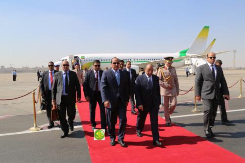 Le Président de la République arrive dans la capitale égyptienne Le Président de la République arrive dans la capitale égyptienne