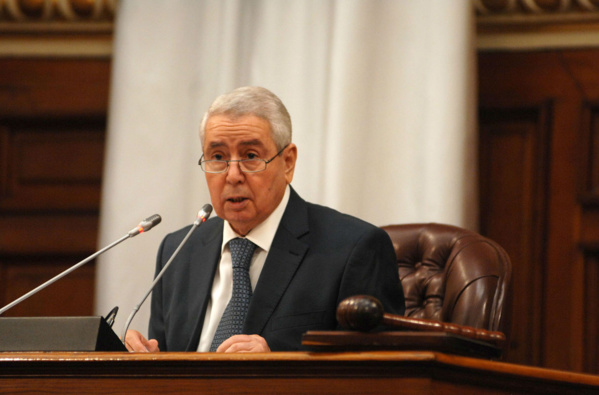 Le Président élu reçoit un message de félicitations du Président algérien Le Président élu reçoit un message de félicitations du Président algérien