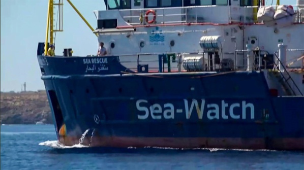 La capitaine du Sea-Watch arrêtée après avoir accosté de force à Lampedusa