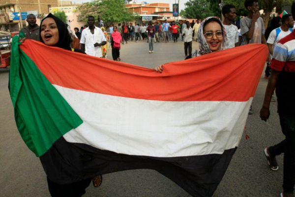 Soudan: deuxième jour de négociations entre les généraux et la contestation