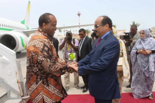 Le Roi de Swatini arrive à Nouadhibou Le Roi de Swatini arrive à Nouadhibou