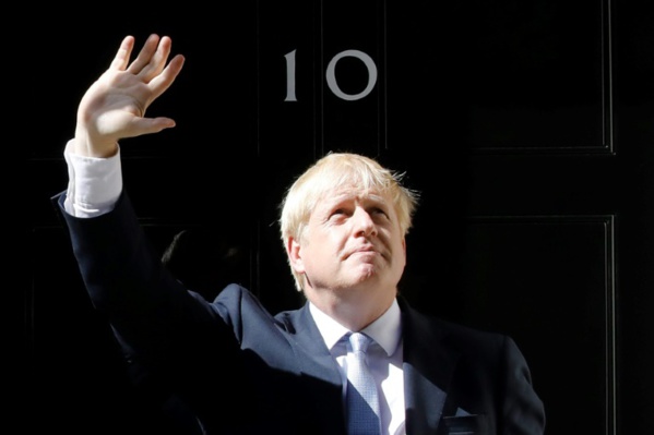 Boris Johnson s'entoure d'eurosceptiques pour mener à bien le Brexit