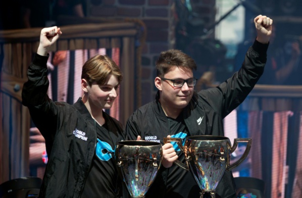 16 ans, champions du monde de Fortnite et millionnaires