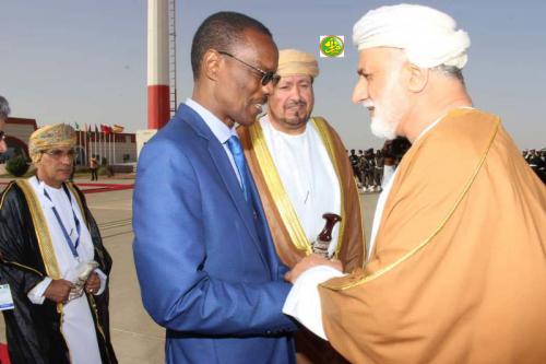Arrivée du ministre de la justice du Sultanat d’Oman pour l’investiture du Président élu Arrivée du ministre de la justice du Sultanat d’Oman pour l’investiture du Président élu