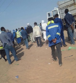 Arrêt de la collecte et du transport des ordures des routes de la capitale Arrêt de la collecte et du transport des ordures des routes de la capitale