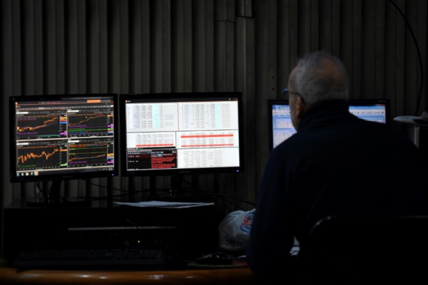 Lundi noir en Argentine après le revers électoral de Macri Lundi noir en Argentine après le revers électoral de Macri