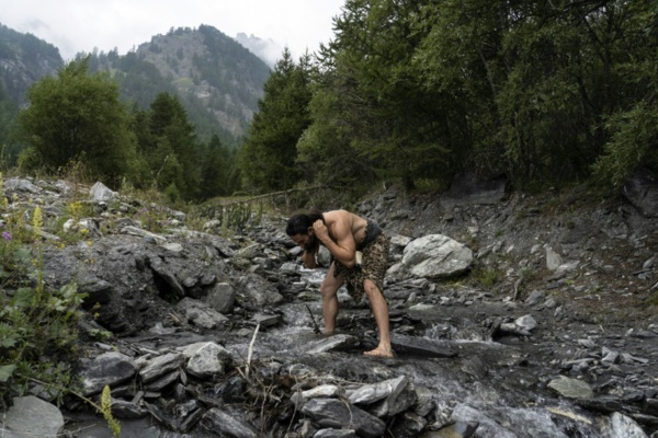 L'homme de Neandertal avait développé "l'oreille du surfeur" pour pêcher