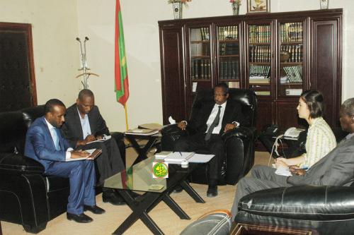 Le ministre de la Justice s’entretient avec une délégation de l’organisation suisse Terre des hommes Le ministre de la Justice s’entretient avec une délégation de l’organisation suisse Terre des hommes