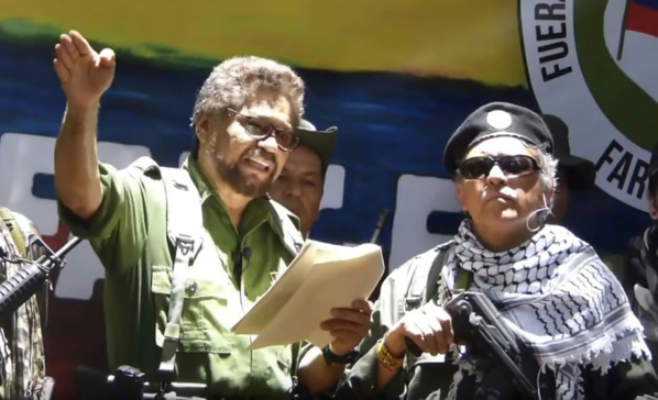 Colombie: d'ex-chefs Farc annoncent le retour des armes, le gouvernement pas surpris
