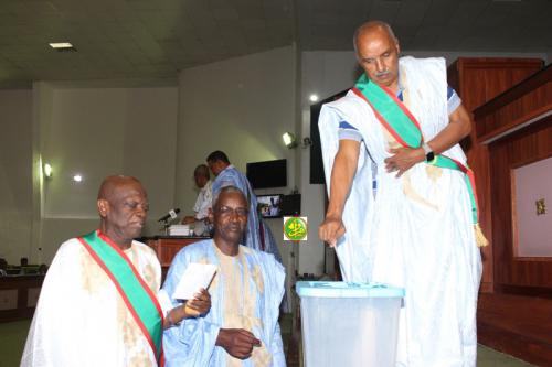 L'Assemblée Nationale adopte la déclaration de politique générale du Gouvernement L'Assemblée Nationale adopte la déclaration de politique générale du Gouvernement