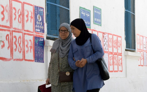 La Tunisie en suspens avant le 1er tour de la présidentielle La Tunisie en suspens avant le 1er tour de la présidentielle