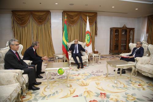 Le Président de la République reçoit l’envoyé spécial français pour le Sahel Le Président de la République reçoit l’envoyé spécial français pour le Sahel