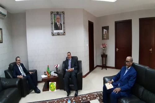 Le ministre des Affaires étrangères s’entretient avec l’ambassadeur du Maroc Le ministre des Affaires étrangères s’entretient avec l’ambassadeur du Maroc