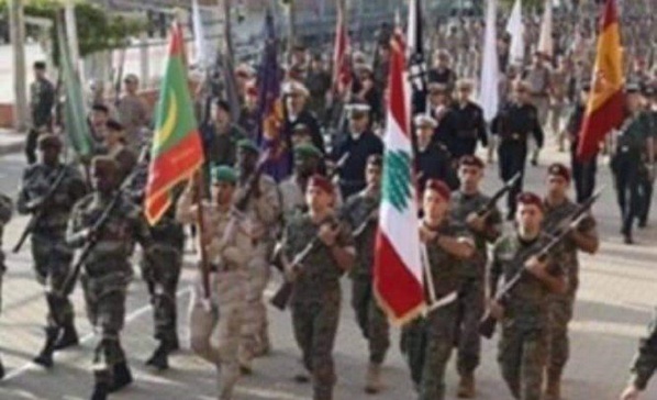 Une unité de l’armée mauritanienne présente dans un défilé militaire espagnol
