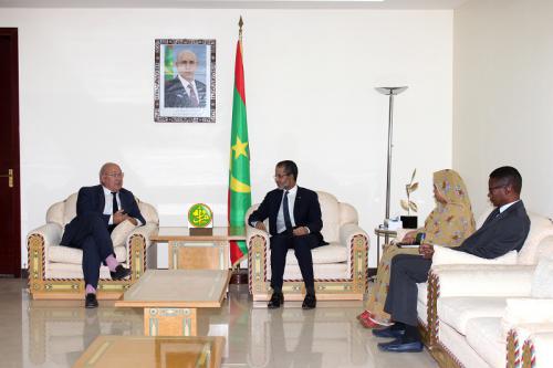 M. Michel Sapin: J’aime la Mauritanie et je souhaite que ce pays puisse réussir démocratiquement, économiquement et socialement